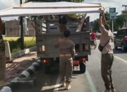 168 Reklame Ilegal Digulung Satpol PPK Trenggalek, Antisipasi Musim Pilkada