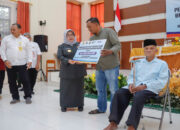 Pjs Bupati Trenggalek Serahkan Uang Ganti Rugi ke 39 Warga Terdampak PSN Bendungan Bagong