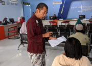 5.672 Warga Trenggalek Kehilangan Status Kependudukan