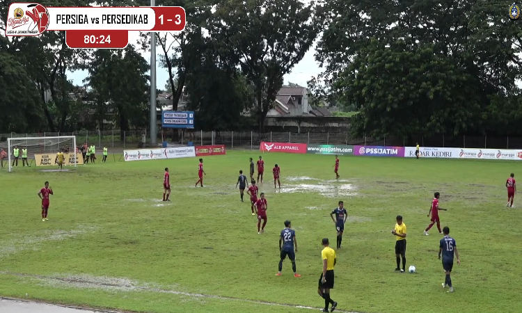 Persiga Trenggalek Keluhkan Lapangan Becek Setelah Takluk Lawan Persedikab Kediri