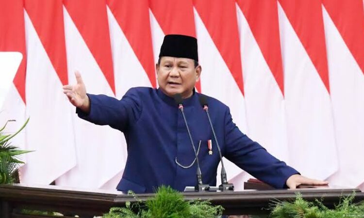Presiden Prabowo menerbitkan Inpres 1 tahun 2025 untuk penghematan anggaran.
