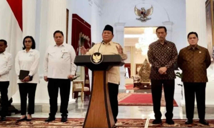 Prabowo Subianto konferensi pers Danantara