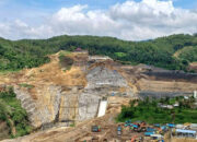 Tebing Bendungan Bagong Trenggalek Longsor 2.000 Meter Persegi