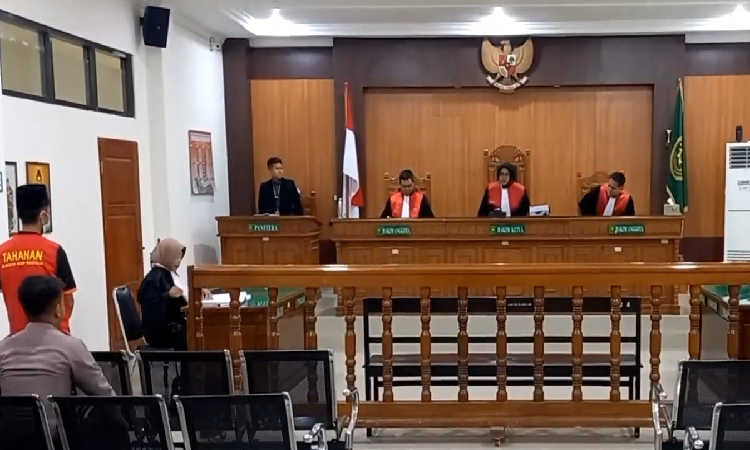 Proses sidang terdakwa supar akan dimulai, bertempat di Pengadilan Negeri Trenggalek.