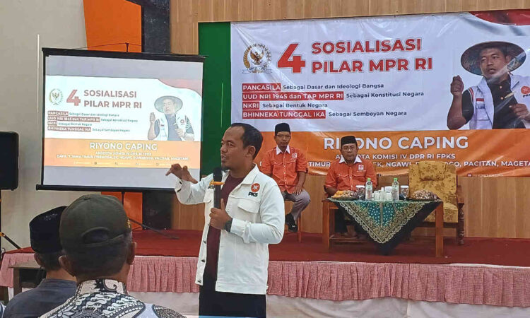 Riyono Caping Anggota DPR RI dari PKS Sosialisasikan 4 Pilar Kebangsaan di Trenggalek
