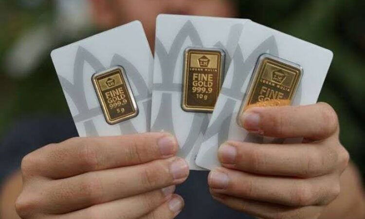 Harga Emas Dunia Diprediksi Cetak Rekor di April 2025, Rupiah Terancam Melemah