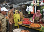 Harga Kebutuhan Pokok di Trenggalek Stabil Jelang Lebaran
