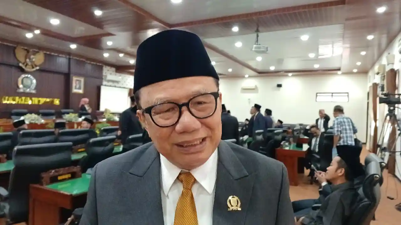 Husni Tahir Hamid Ketua Komisi II DPRD Trenggalek