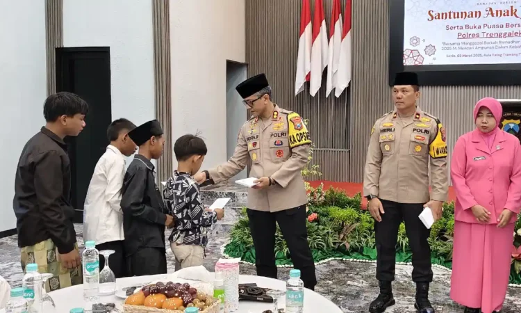 Polres Trenggalek Gelar Buka Puasa Bersama dan Santuni Anak Yatim