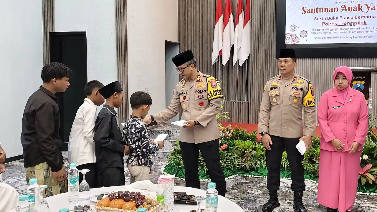 Buka Puasa Bersama Kapolsek Trenggalek