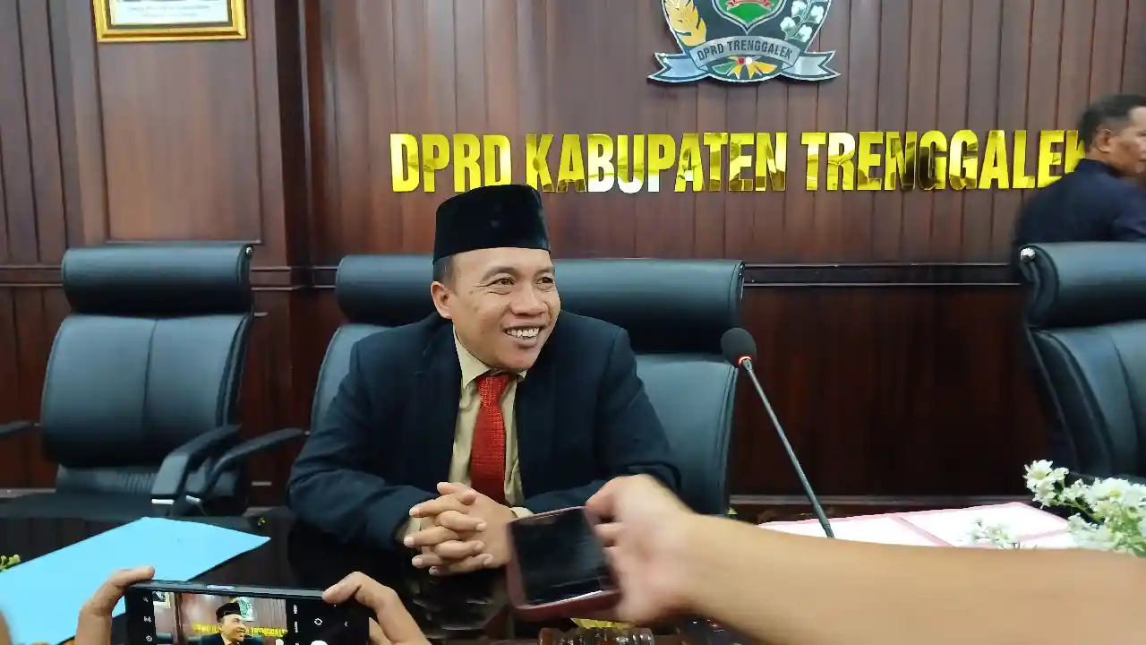 Doding Rahmadi Ketua DPRD Trenggalek