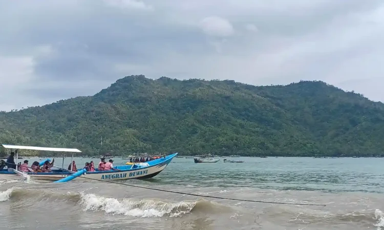 Pengunjung Wisata di Watulimo Trenggalek Diprediksi Padat Saat Libur Idul Adha