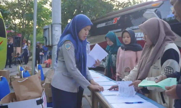 397 Pemudik Ikut Program Balik Gratis Pemkab Trenggalek