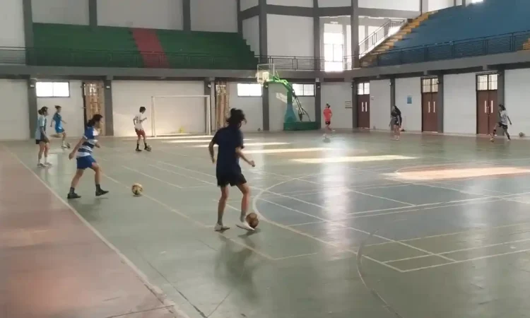 Tim Futsal Wanita Trenggalek Patungan untuk Latihan Menuju Pra Porprov 2025