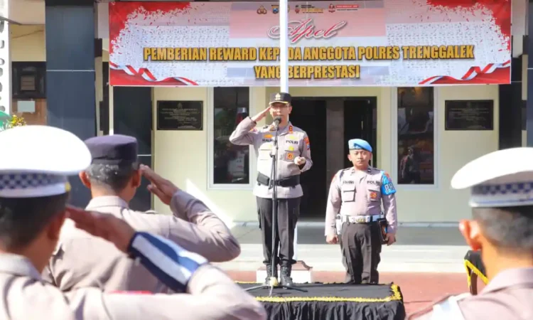 Kapolres Trenggalek Usung Tagline “Bekerja untuk Ibadah, Mengabdi untuk Masyarakat”