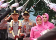 Kapolres Trenggalek Berganti, Prosesi Penuh Haru dan Sukacita Warnai Sertijab