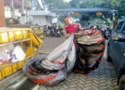 Polres Trenggalek Sita 69 Balon Udara dan 151 Petasan dalam