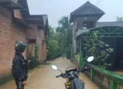 Tanggul Sawah Longsor, Rumah Warga Munjungan Terendam Banjir