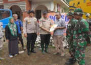 Pemkab Trenggalek Salurkan Santunan untuk Keluarga Korban Longsor