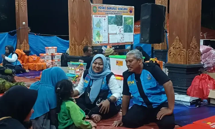 Dinkes Trenggalek Jamin Gizi Para Pengungsi di Desa Depok