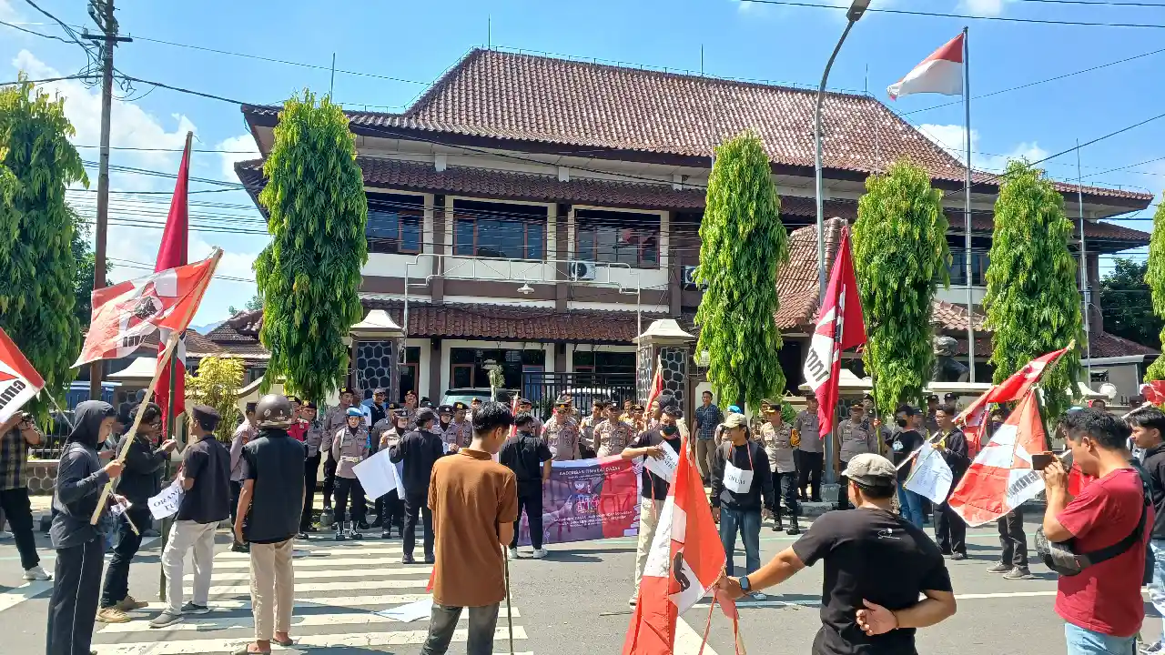 Gmni Trenggalek