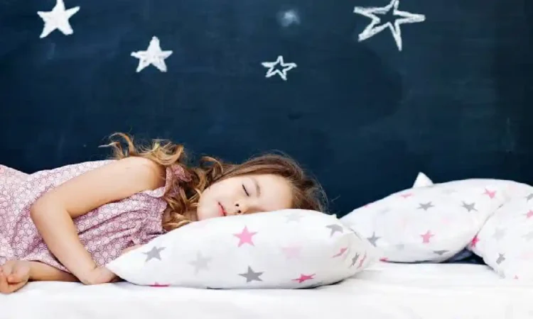 Tidur Nyaman dan Konsisten Adalah Investasi Masa Depan Anak