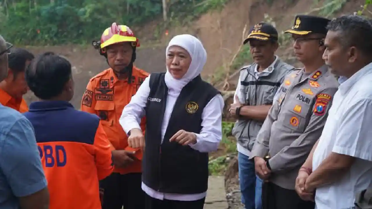 Gubernur Jatim Khofifah