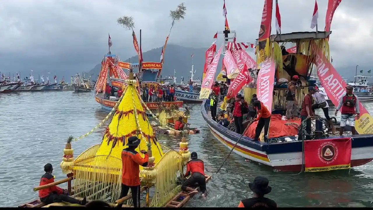 Larung Sembonyo Trenggalek