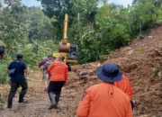Pencarian 6 Warga Hilang di Trenggalek Terkendala Akses Jalan