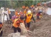 Hari ke 5 Pencarian Korban Longsor Trenggalek Fokus di Lokasi Penemuan Awal