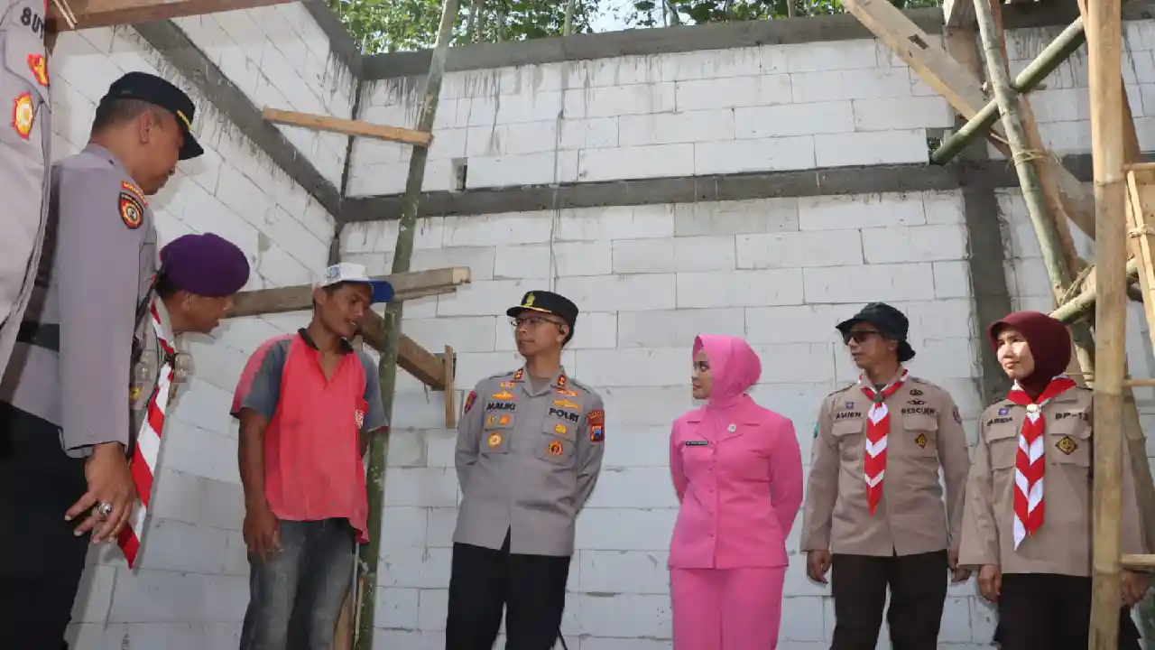 Kapolres Trenggalek hari Bhayangkara