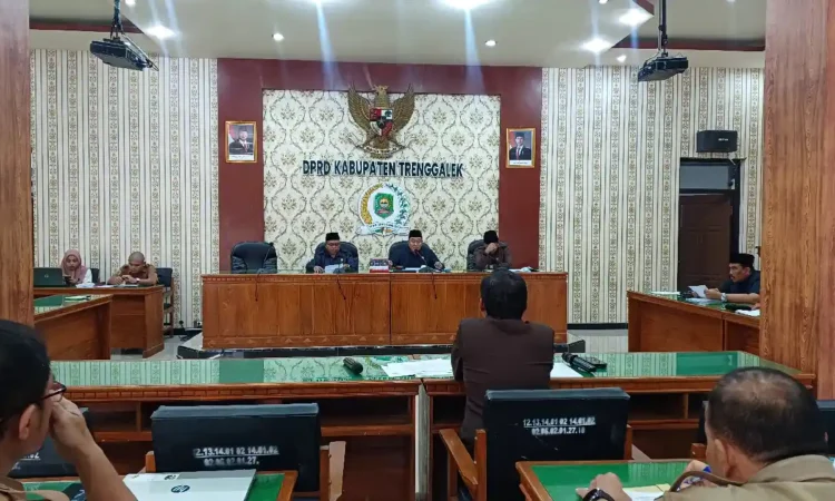 1 Tahun Lebih Perbup PDRD Belum Terbit, DPRD Trenggalek Soroti Kebocoran PAD
