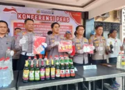 Polres Trenggalek Sita 173 Botol Miras dari 10 Pemilik dan Penjual