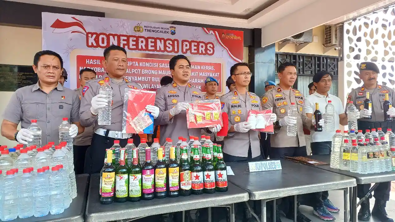 Minuman Keras Trenggalek