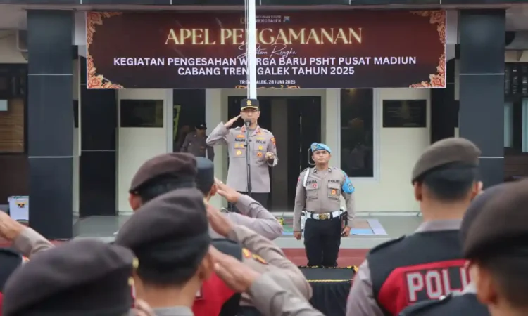 Pengesahan Warga Baru PSHT Trenggalek, Polres Terjunkan Ratusan Personel