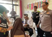 Polres Trenggalek Gelar Pemeriksaan Kesehatan Gratis untuk Siswa SLB Kemala Bhayangkari