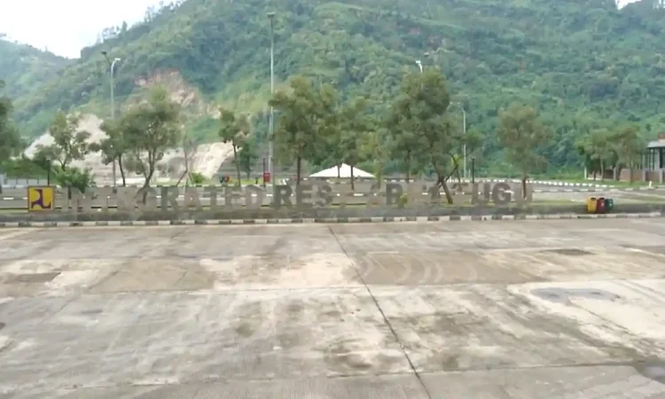 Anjungan Cerdas Trenggalek Dibuka, Nikmati Spot Foto Baru Bendungan Tugu