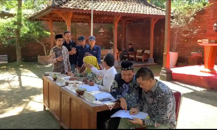 RAT Koperasi Madani Trenggalek Disepakati Jual Aset
