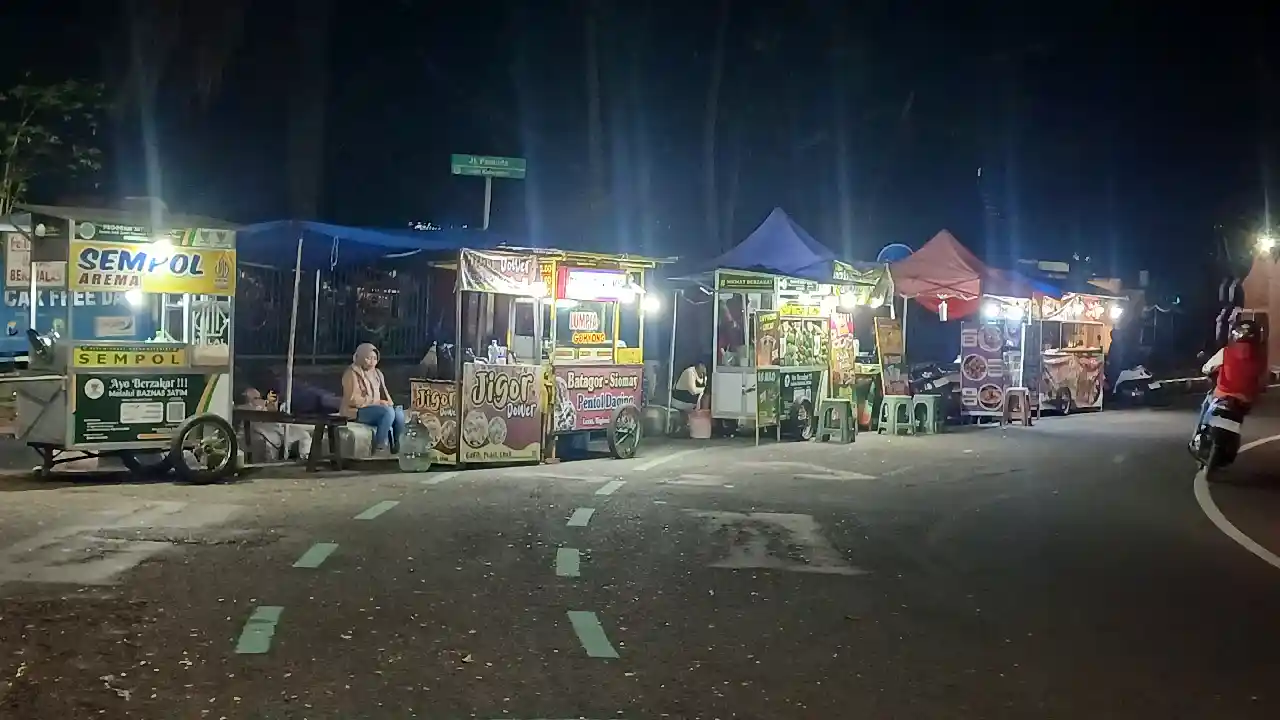 Alun-alun Trenggalek