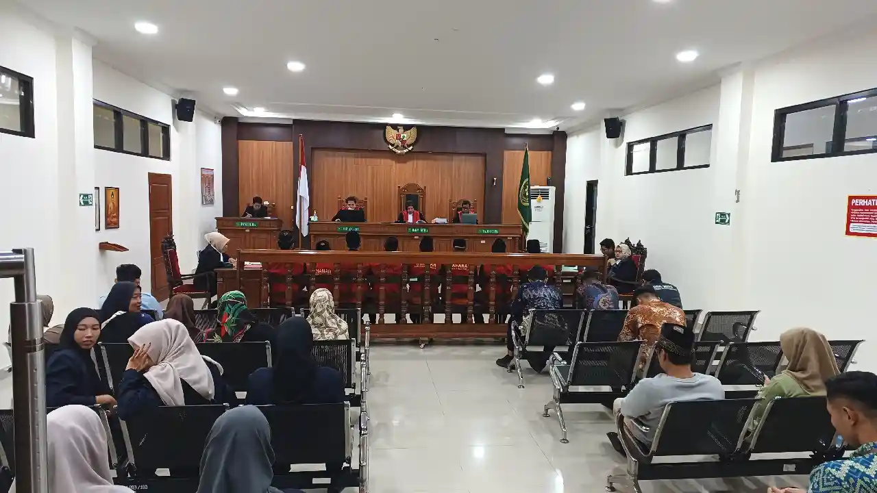 Terdakwa Pengrusakan Polsek Watulimo