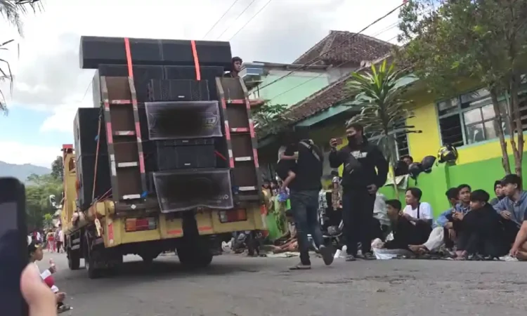 Kebisingan Sound Horeg 120 Desibel Langgar Permenaker tentang K3