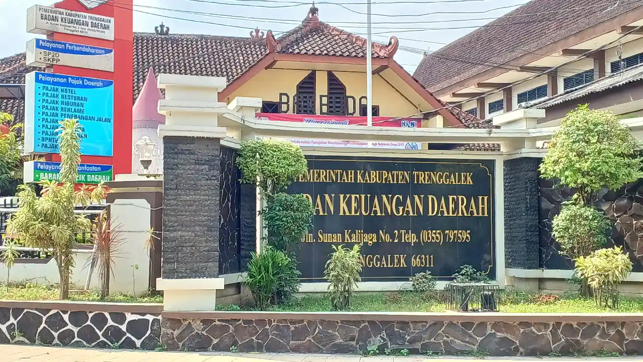 Bakeuda Trenggalek