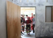 Bupati Trenggalek Bedah 17 Rumah Warga Lansia di Momen HUT ke-80 RI