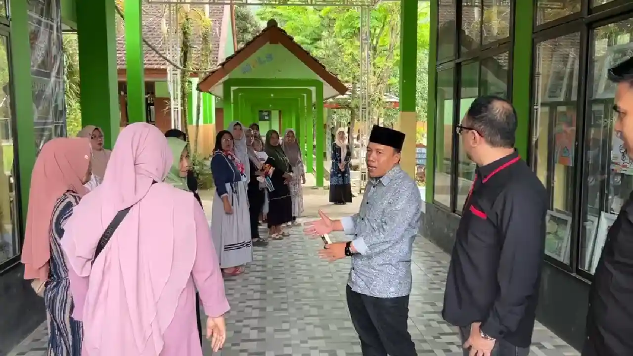 DPRD TRENGGALEK