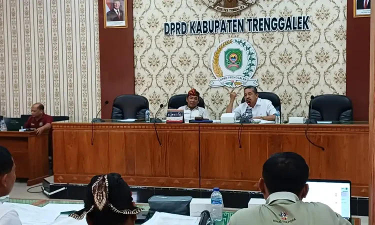 DPRD Trenggalek Soroti Kekurangan Guru Bahasa Jawa