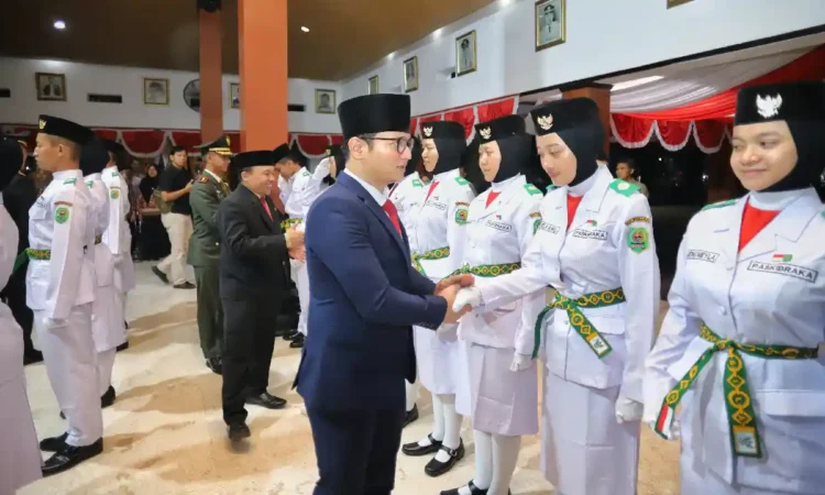 Bupati Trenggalek Kukuhkan Calon Paskibraka 2025