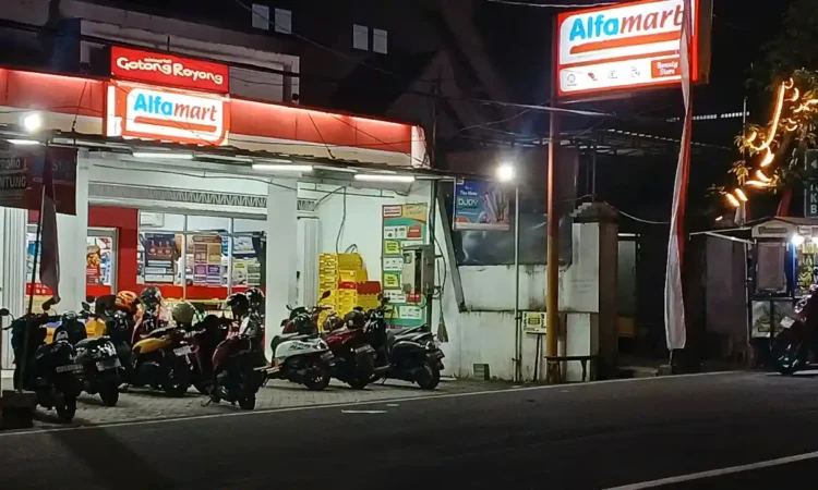 Aturan Toko Modern di Trenggalek Longgar, Bisa Buka 24 Jam