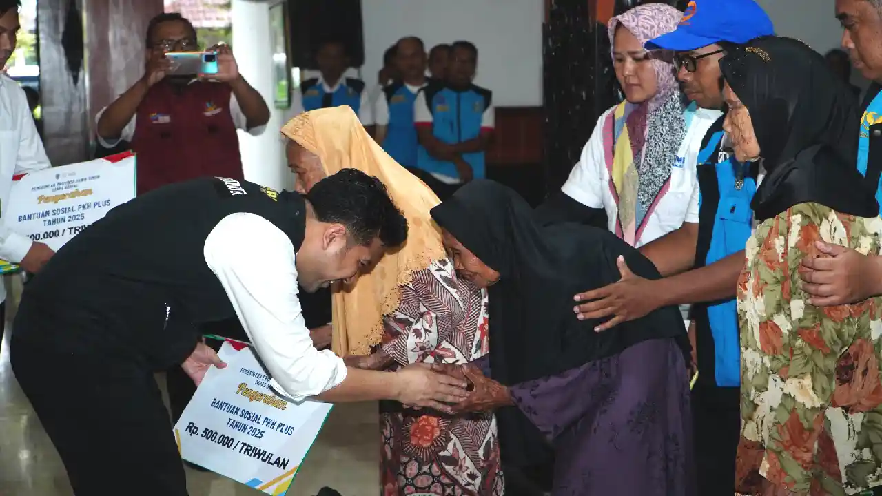 Wagub Jatim Emil Dardak Trenggalek