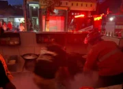 Kebocoran Gas Picu Kebakaran Warung Sempulur di Trenggalek