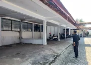 Berkas Penting dan Kendaraan Dinas DPRD Trenggalek Diamankan Jelang Aksi Demo